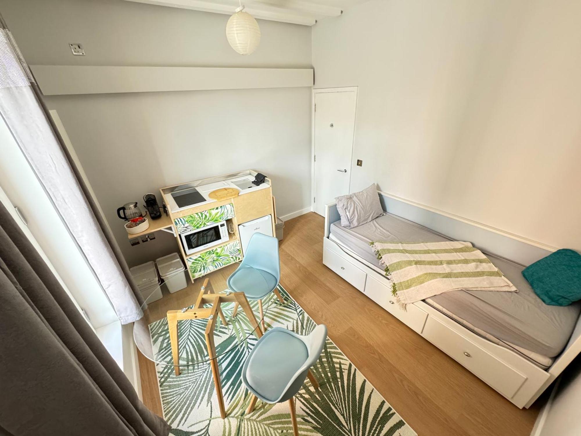 Guest house 4 Spicer Road *